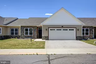 103 Blackbird Ln, Shippensburg, PA 17257 - Photo 3