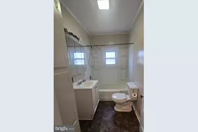110 S Queen Street, Shippensburg, PA 17257 - Photo 37