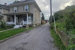 110 S Queen St, Shippensburg, PA 17257 - Photo 51