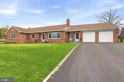 630 Charles Street, Shippensburg, PA 17257 - Photo 1