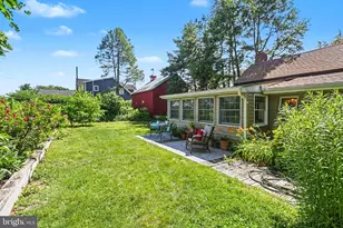 124 3rd St, Boiling Springs, PA 17007 - Photo 39