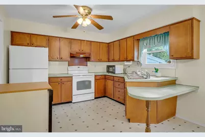 6054 Edward Drive, Mechanicsburg, PA 17050 - Photo 13
