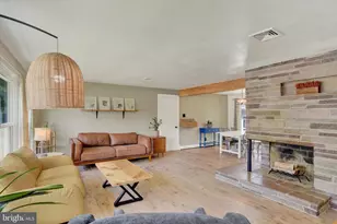 15 Center Dr, Camp Hill, PA 17011 - Photo 3