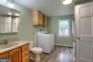 105 Elk Dr, Carlisle, PA 17015 - Photo 11