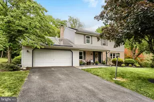 1700 Fairmont Dr, Mechanicsburg, PA 17055 - Photo 3