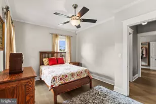 2010 Lenox St, Camp Hill, PA 17011 - Photo 33