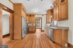 1507 Walnut St, Camp Hill, PA 17011 - Photo 9