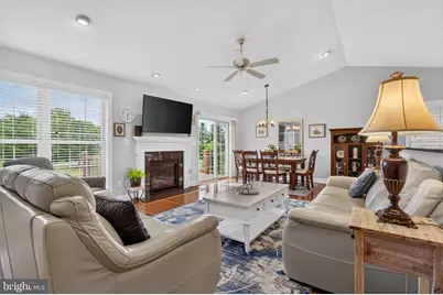102 Drury Lane, Mechanicsburg, PA 17050 - Photo 3