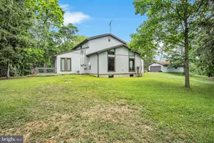 1911 Longs Gap Rd, Carlisle, PA 17013 - Photo 21