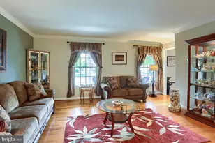 50 Bourbon Red Dr, Mechanicsburg, PA 17050 - Photo 5