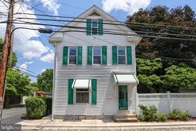 9 S Washington Street, Mechanicsburg, PA 17055 - Photo 1