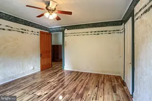 9 S Washington St, Mechanicsburg, PA 17055 - Photo 25