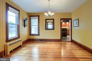 9 S Washington St, Mechanicsburg, PA 17055 - Photo 7