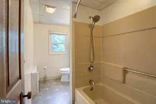 9 S Washington St, Mechanicsburg, PA 17055 - Photo 19