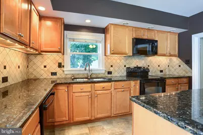 9 S Washington Street, Mechanicsburg, PA 17055 - Photo 11