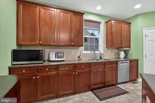 16 Foxwood Blvd, Mechanicsburg, PA 17050 - Photo 13