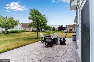 145 James Madison Dr, Mechanicsburg, PA 17050 - Photo 5