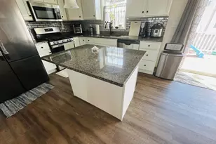 4530 Wild Orchid Ln, Enola, PA 17025 - Photo 5