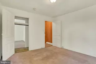 139 N East St, Carlisle, PA 17013 - Photo 11