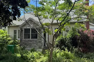 134 N Spring Garden St, Carlisle, PA 17013 - Photo 1