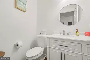 224 Aldenwood Dr, Carlisle, PA 17015 - Photo 3