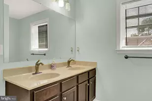 349 Melbourne Ln, Mechanicsburg, PA 17055 - Photo 17