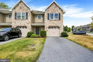 349 Melbourne Ln, Mechanicsburg, PA 17055 - Photo 1