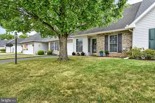 38 Ridgeway Dr, Mechanicsburg, PA 17050 - Photo 3