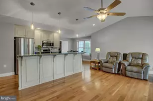 253 Pin Oak Ln, Shippensburg, PA 17257 - Photo 15
