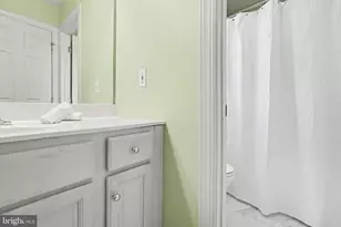 1 Marina Dr, Camp Hill, PA 17011 - Photo 35