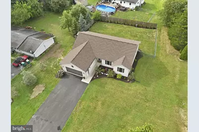 302 Sand Bank Road, Mount Holly Springs, PA 17065 - Photo 9