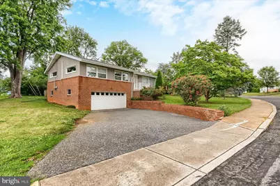 800 Redwood Drive, Carlisle, PA 17013 - Photo 3