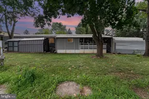 110 Shippensburg Mobile Estate, Shippensburg, PA 17257 - Photo 25