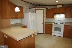 678 Front St, Enola, PA 17025 - Photo 7