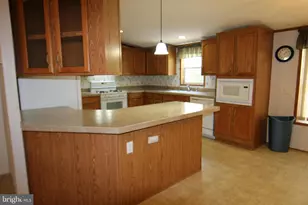 678 Front St, Enola, PA 17025 - Photo 5