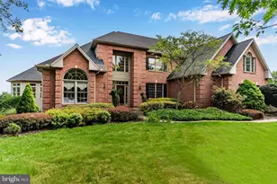 7 Accent Cir, Camp Hill, PA 17011 - Photo 1