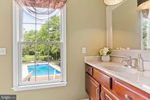 7 Accent Cir, Camp Hill, PA 17011 - Photo 15