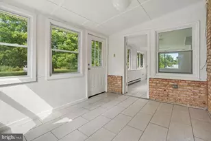 909 Spring Cir, Mechanicsburg, PA 17055 - Photo 11