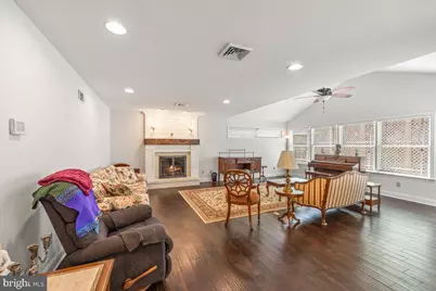 702 Robert Street, Mechanicsburg, PA 17055 - Photo 15