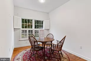 536 Bridgeview Dr, Lemoyne, PA 17043 - Photo 9