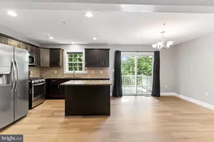 329 Briar Ridge Cir, Enola, PA 17025 - Photo 7