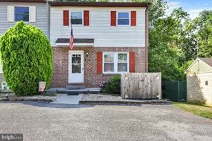 202 Marion Ave, Carlisle, PA 17013 - Photo 1