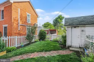 215 Walnut St, Carlisle, PA 17013 - Photo 33