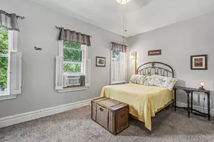 215 Walnut St, Carlisle, PA 17013 - Photo 15