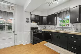 215 Walnut St, Carlisle, PA 17013 - Photo 11