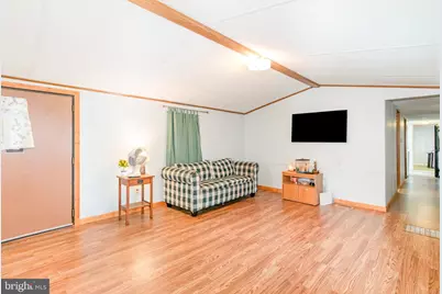 110 Shippensburg Mobile Estate, Shippensburg, PA 17257 - Photo 5