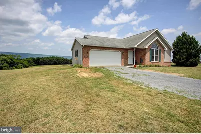 201 Curtis Avenue, Newburg, PA 17240 - Photo 3