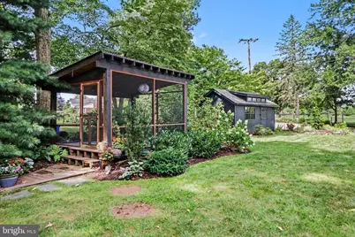 10 Country Club Place E, Camp Hill, PA 17011 - Photo 3