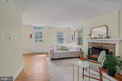 10 Country Club Place E, Camp Hill, PA 17011 - Photo 5