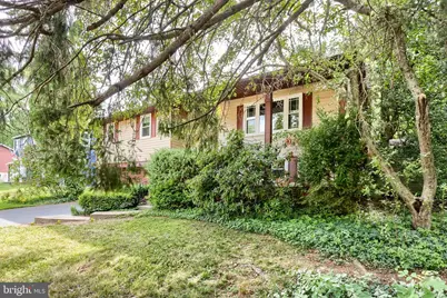 517 Lamp Post Lane, Camp Hill, PA 17011 - Photo 3